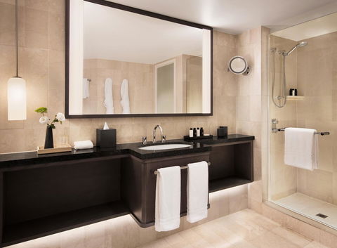 Four Seasons Hotel Sydney - Tourism Guide 17