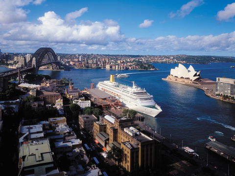Four Seasons Hotel Sydney - Tourism Guide 37