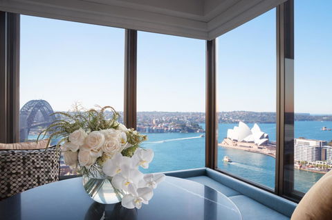 Four Seasons Hotel Sydney - Tourism Guide 21