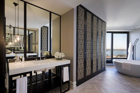 Four Seasons Hotel Sydney - Tourism Guide 33