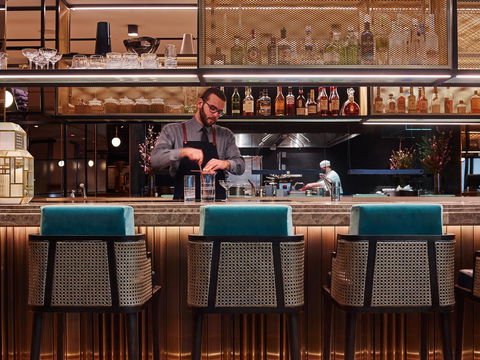 Four Seasons Hotel Sydney - Tourism Guide 41