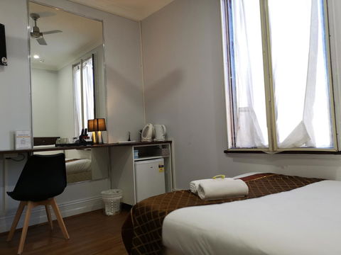 Newtown Cozy Stays - Cruises Travel 34
