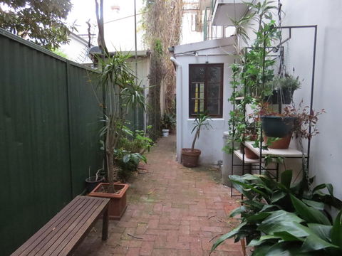 Newtown Cozy Stays - Cruises Travel 5
