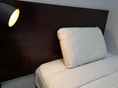 Newtown Cozy Stays - Cruises Travel 31