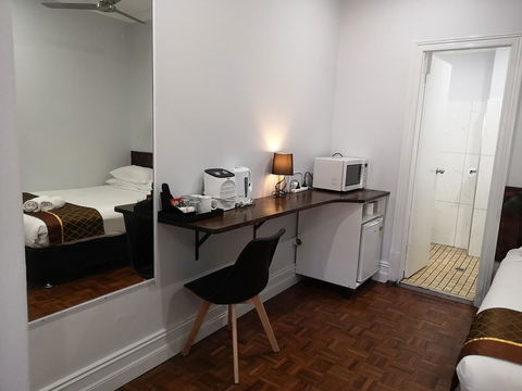 Newtown Cozy Stays - Cruises Travel 44