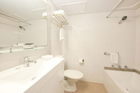 Metro Hotel Marlow Sydney Central - Cruises Travel 33