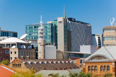 Metro Aspire Hotel Sydney - Cruises Travel 40