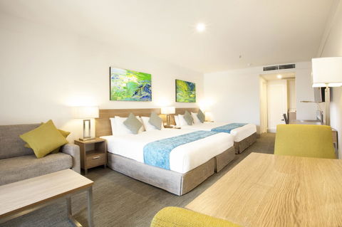 Metro Aspire Hotel Sydney - Cruises Travel 37