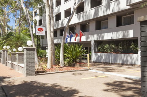 Metro Aspire Hotel Sydney - Cruises Travel 35