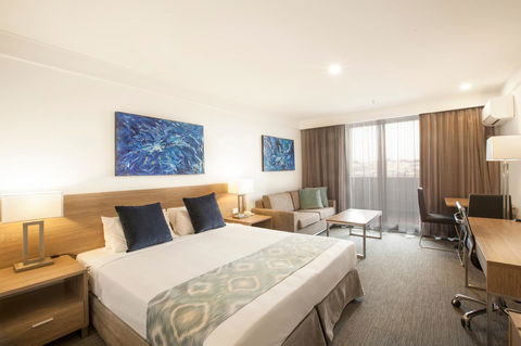 Metro Aspire Hotel Sydney - Cruises Travel 44