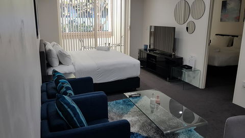Liv Apartments Haymarket - Cruises Travel 29