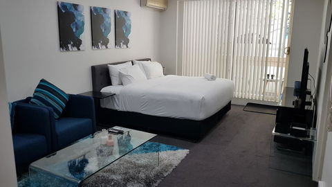 Liv Apartments Haymarket - Cruises Travel 30