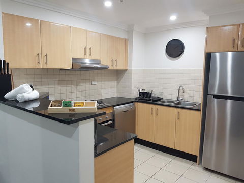 Liv Apartments Haymarket - Cruises Travel 25