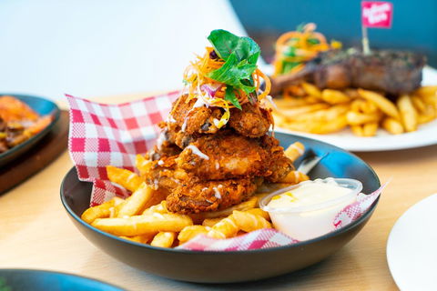 Horse And Jockey Hotel Homebush - Cruises Travel 25
