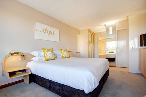 Charlesworth Bay Beach Resort - Travel Search 15