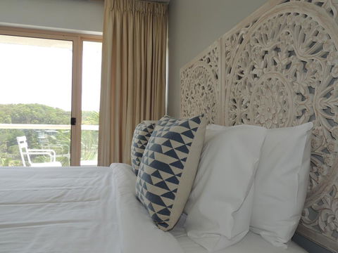 Charlesworth Bay Beach Resort - Travel Search 7