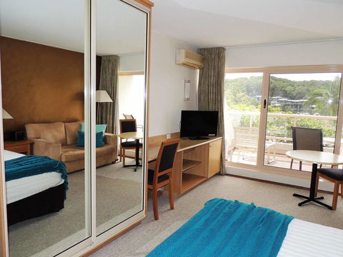 Charlesworth Bay Beach Resort - Travel Search 31