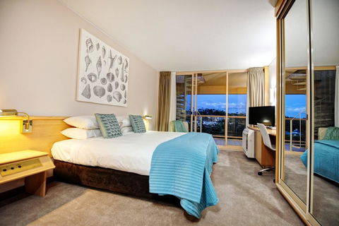 Charlesworth Bay Beach Resort - Travel Search 22