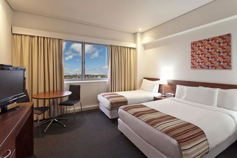 Macleay Hotel - Cruises Travel 8