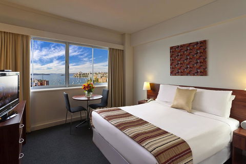 Macleay Hotel - Cruises Travel 11