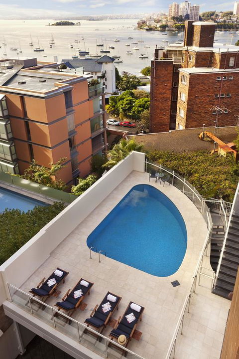 Macleay Hotel - Cruises Travel 24