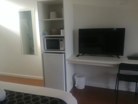 Bega Motel - Tourism Guide 5