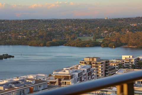 Stunning Sunset Water View 2BEDs On High Rises - Tourism Guide 7