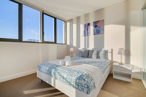 Stunning Sunset Water View 2BEDs On High Rises - Tourism Guide 6