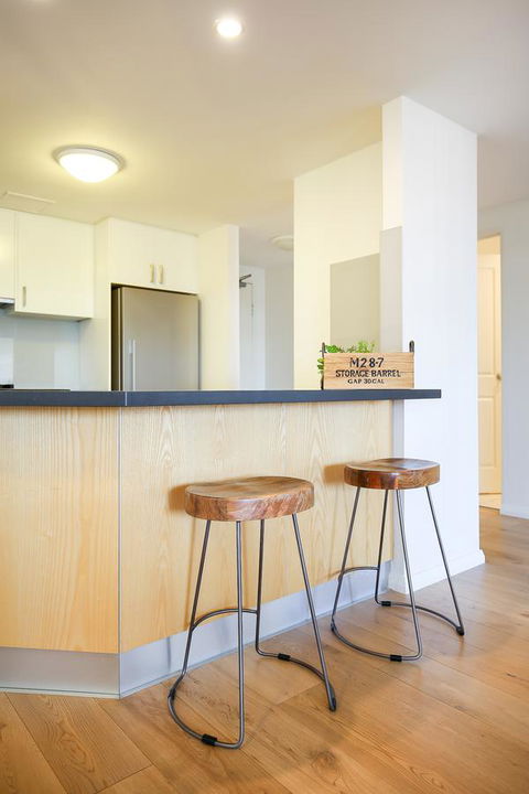 Vibrant Inner-city Living - Darling Harbour Fringe - Tourism Guide 9