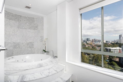 Rydges Parramatta - Tourism Guide 8
