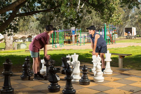 Corowa Bindaree Holiday Park - Travel Agents 14