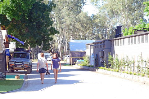 Corowa Bindaree Holiday Park - Travel Agents 17