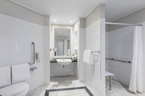 Radisson Blu Plaza Hotel Sydney - Tourism Guide 33