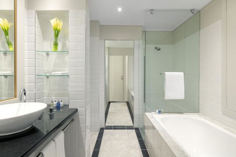Radisson Blu Plaza Hotel Sydney - Tourism Guide 7