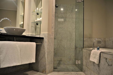 Radisson Blu Plaza Hotel Sydney - Tourism Guide 40