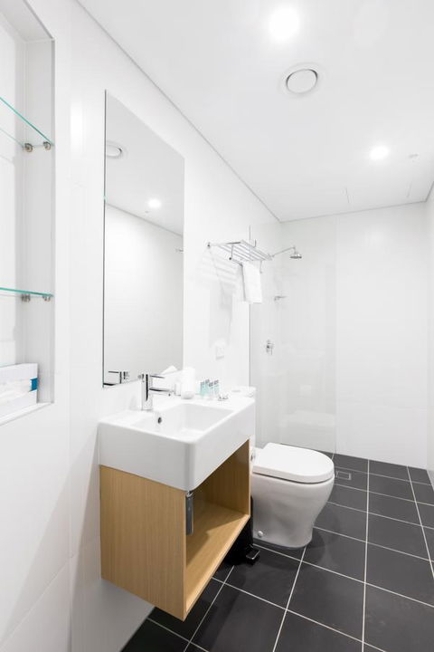 Song Hotel Sydney - Cruises Travel 7