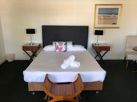 Squid\'s Ink Motel - Travel Search 35