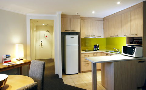 The York By Swiss-Belhotel - Cruises Travel 23