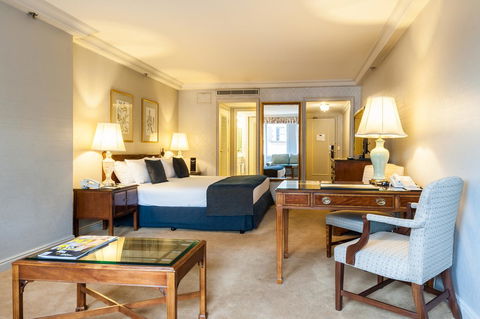 Sir Stamford Circular Quay - Cruises Travel 14