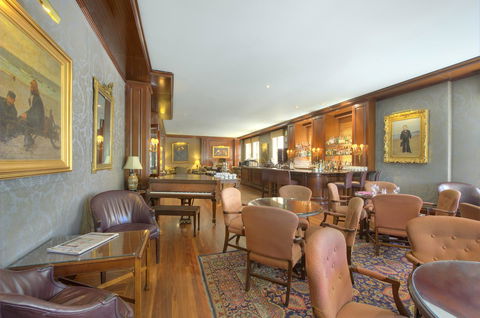 Sir Stamford Circular Quay - Cruises Travel 10
