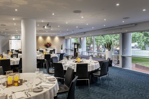 Novotel Sydney Darling Square - Tourism Guide 22