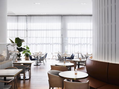 Novotel Sydney Darling Square - Tourism Guide 2