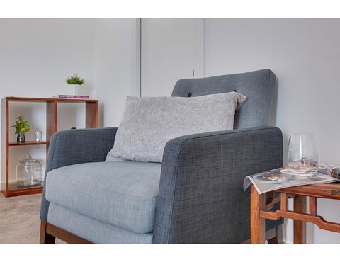 Spacious Cottage With Views, 10 Mins From The City - Cruises Travel 17