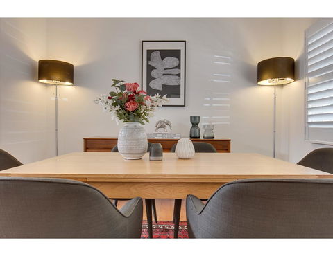 Spacious Cottage With Views, 10 Mins From The City - Cruises Travel 16