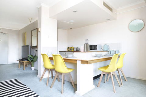 Paxsafe Sydney Hyde Park Budget Apartments - Cruises Travel 13