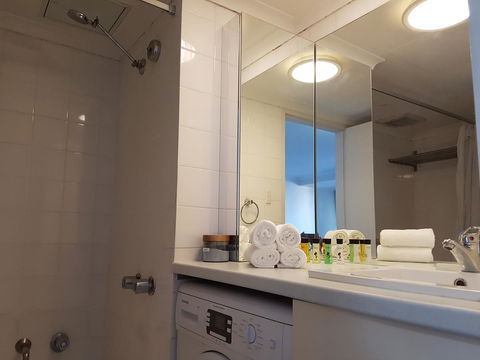 Paxsafe Sydney Hyde Park Budget Apartments - Cruises Travel 11