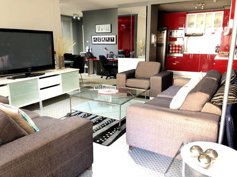 Ausmine Sydney CBD 2Bedroom Apt - Cruises Travel 7