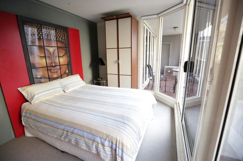 Ausmine Sydney CBD 2Bedroom Apt - Cruises Travel 12