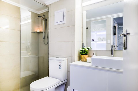 Alpine Gables - Travel Agents 22