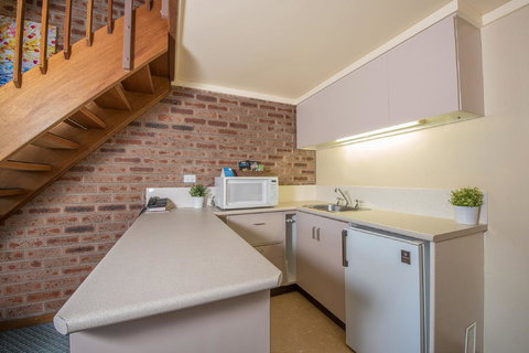 Alpine Gables - Travel Agents 27